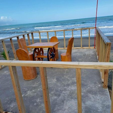 Costa Alora Beach Resort Dingalan 外观 照片
