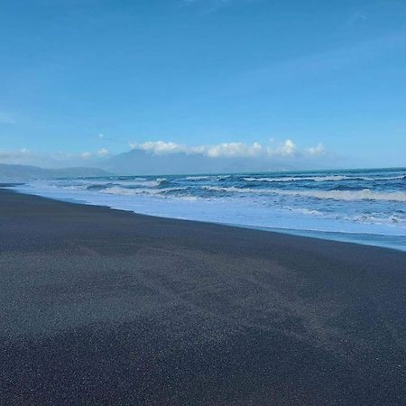 Costa Alora Beach Resort Dingalan 外观 照片